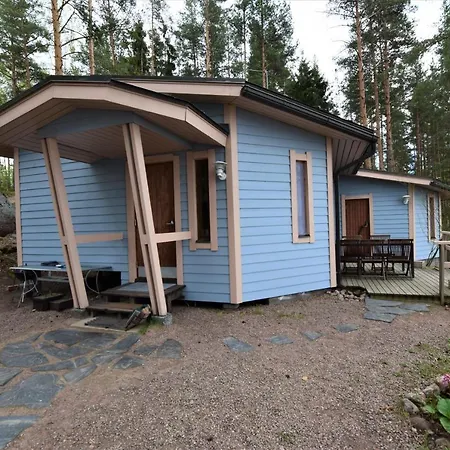 Pyhtaeaen Vuokramoekit Villa Tuuski Exterior photo