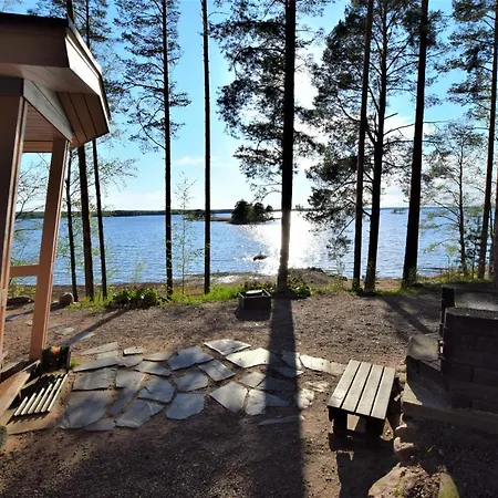 Pyhtaeaen Vuokramoekit Villa Tuuski Exterior photo