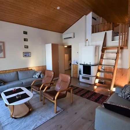Pyhtaeaen Vuokramoekit Villa Tuuski Exterior photo