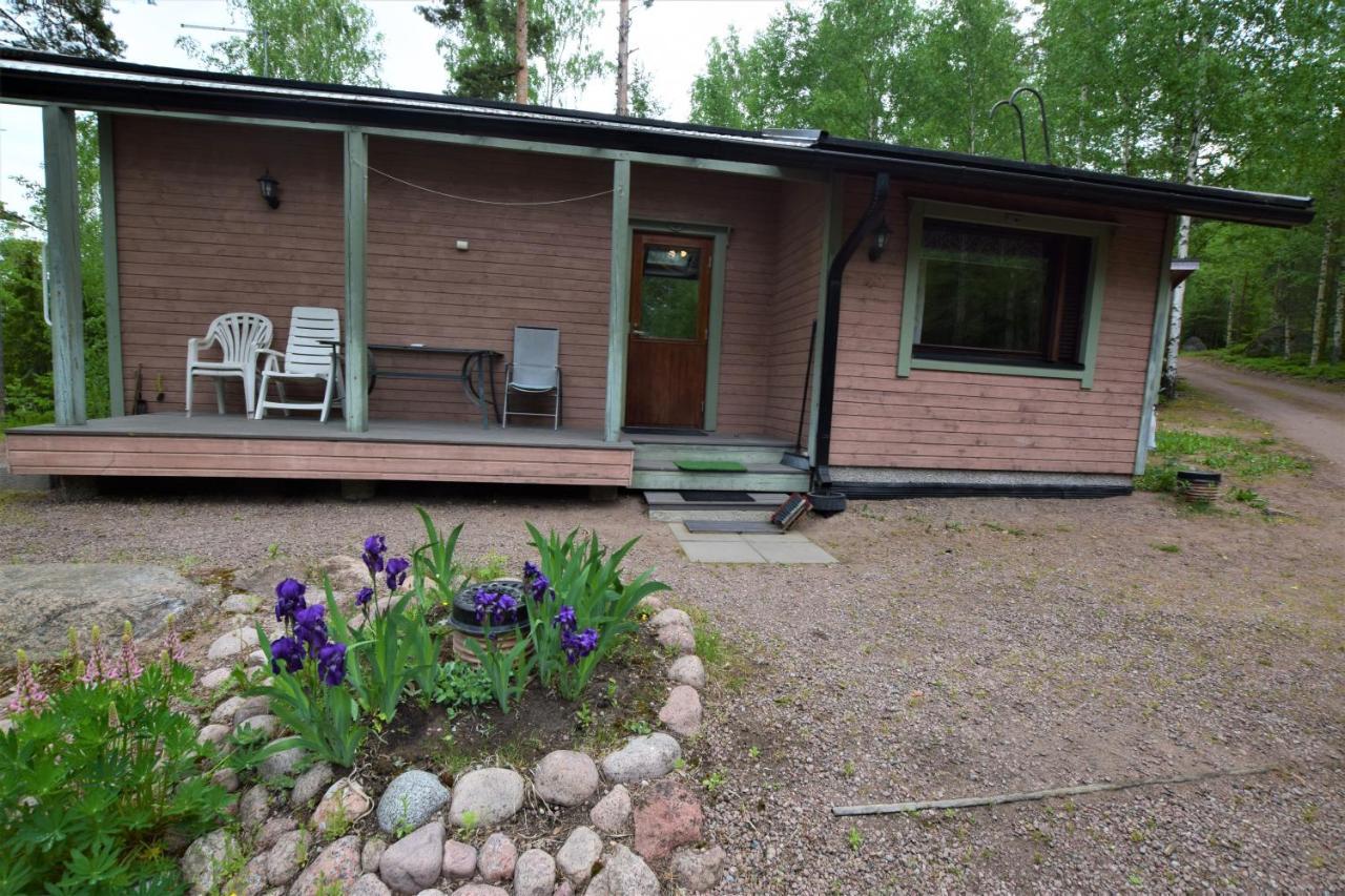 Pyhtaeaen Vuokramoekit Chalet