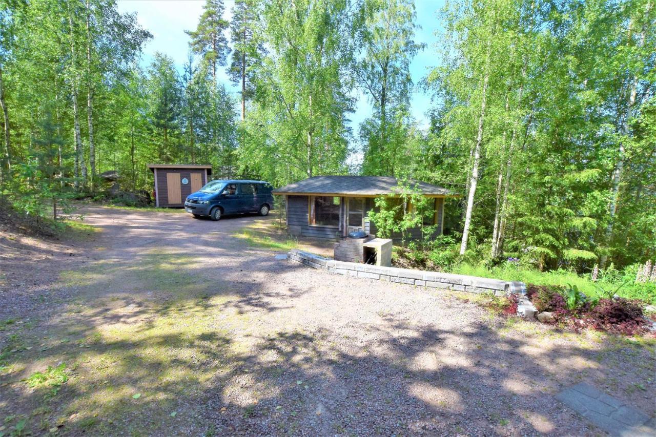 Pyhtaeaen Vuokramoekit Chalet Tuuski