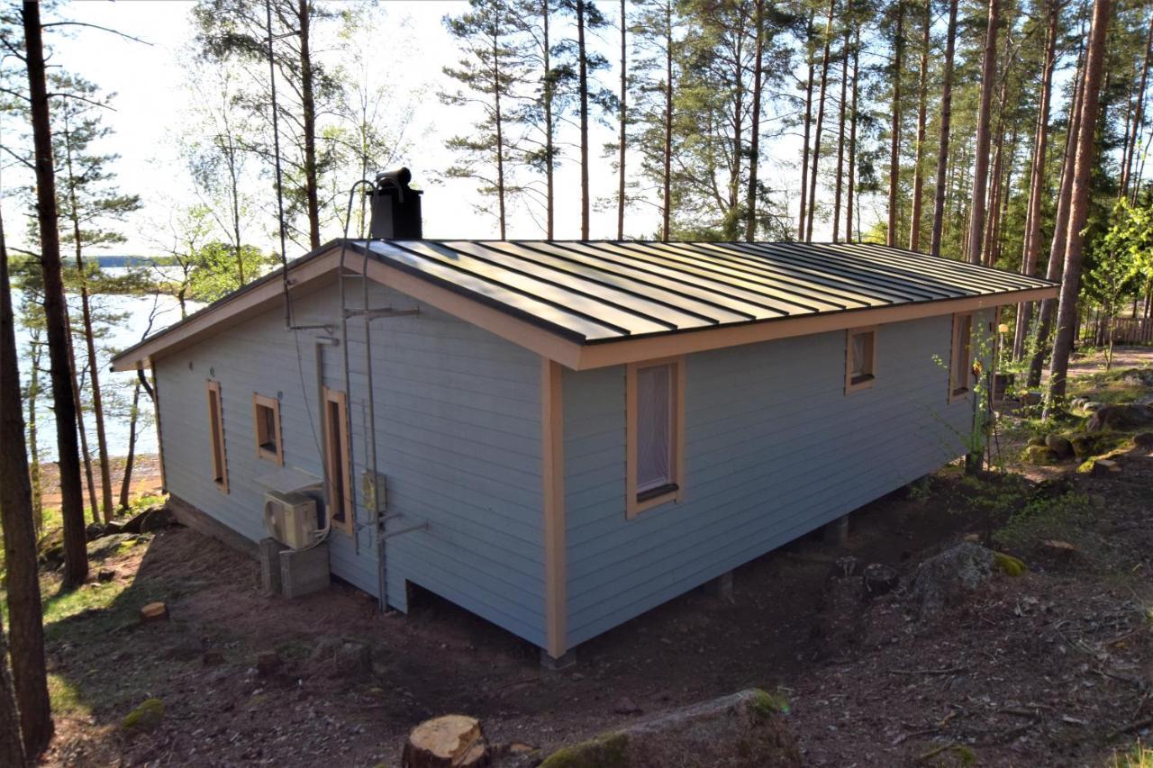 Pyhtaeaen Vuokramoekit Chalet *