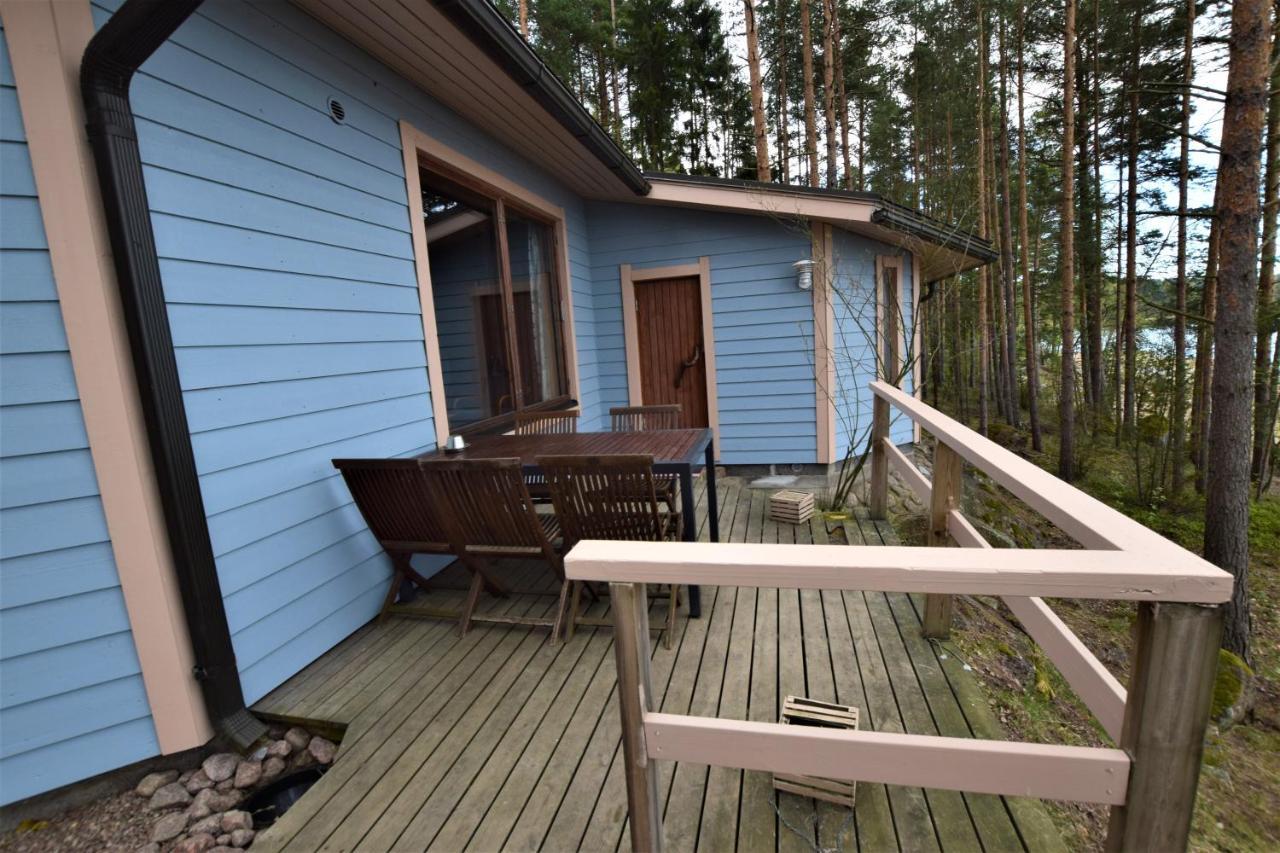 Chalet Pyhtaeaen Vuokramoekit Tuuski
