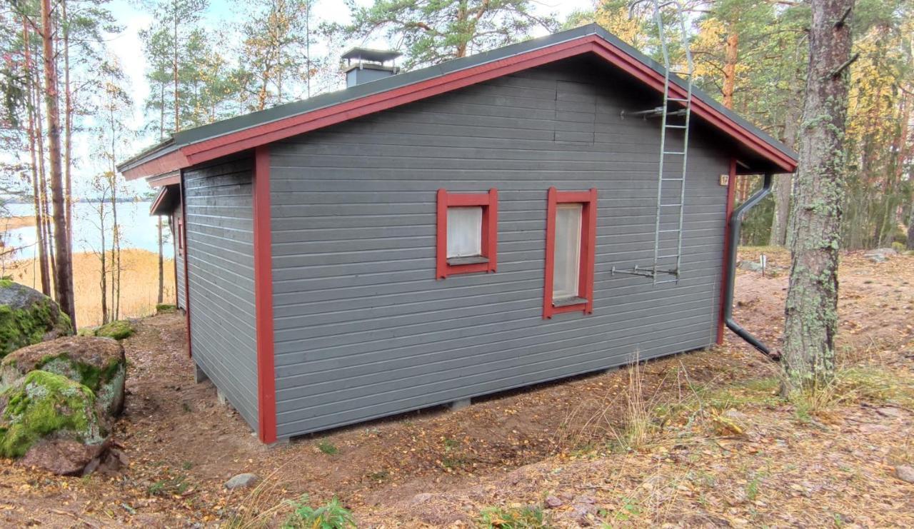 Pyhtaeaen Vuokramoekit Chalet