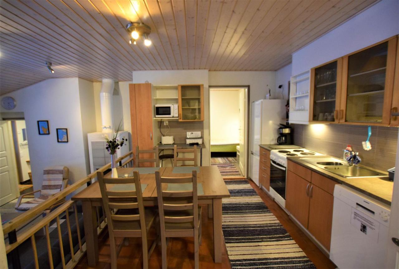 Pyhtaeaen Vuokramoekit Chalet