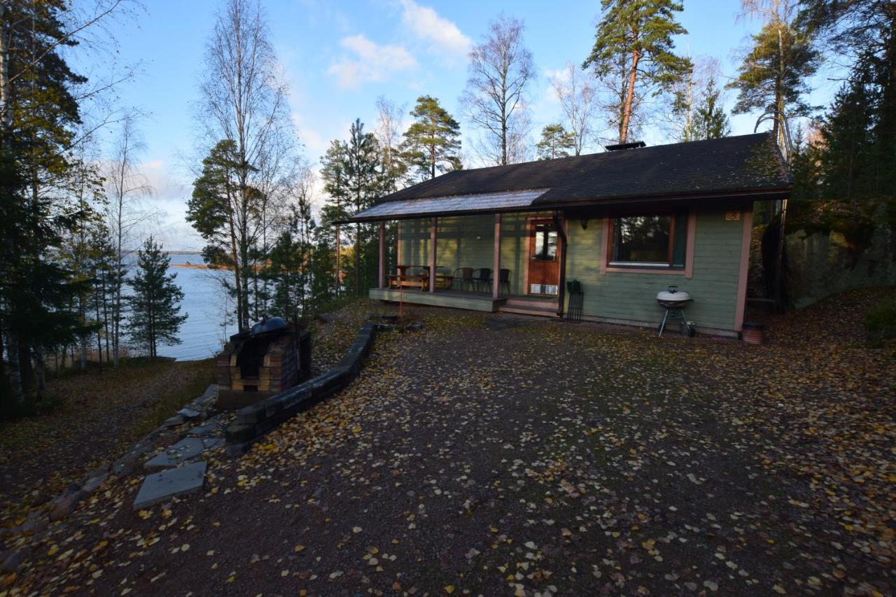 Pyhtaeaen Vuokramoekit Chalet Tuuski