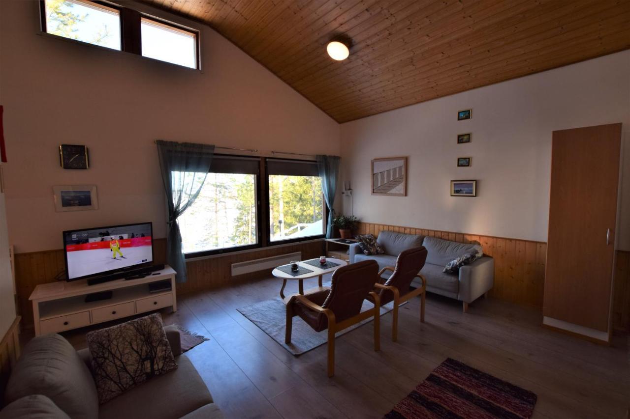 Pyhtaeaen Vuokramoekit Chalet