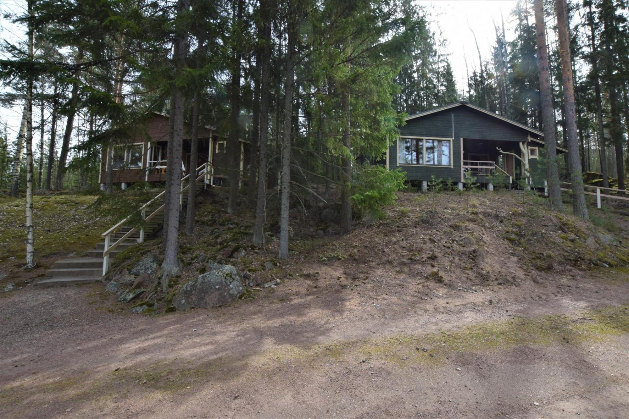 Pyhtaeaen Vuokramoekit Chalet