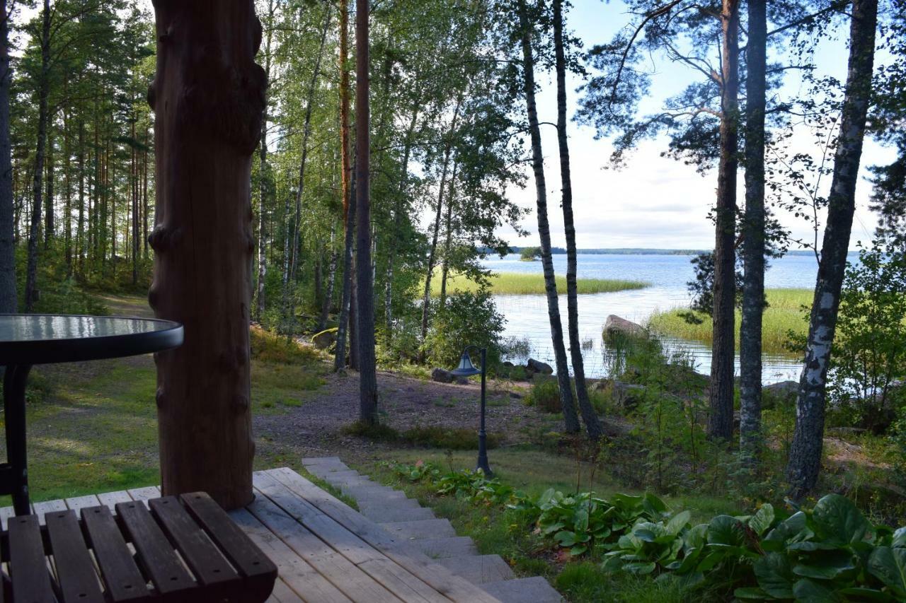 Chalet Pyhtaeaen Vuokramoekit Tuuski